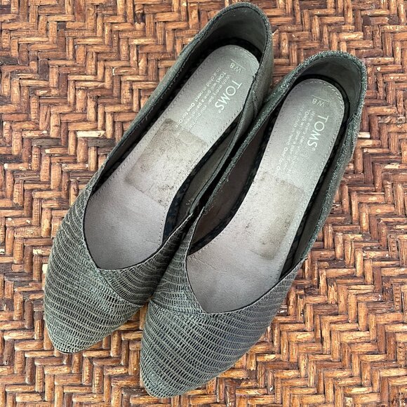 TOMS Womens Jutti-Tarmac Pointed Flats Size 8 Olive Suede Chevron Embossed Shoes - Picture 1 of 6